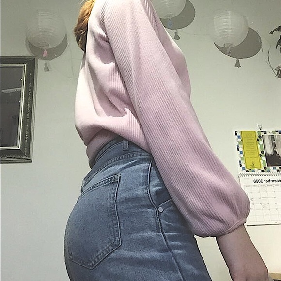 Pink Ribbed Sweatshirt - Picture 1 of 4